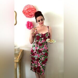 Pinup Couture PUG Deadly Dames Vamp Dress In Pink Baton Rouge RARE Size S NWT